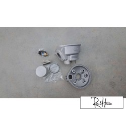 tpr 77 missing cylinder stud, cylinder head and gasket kit